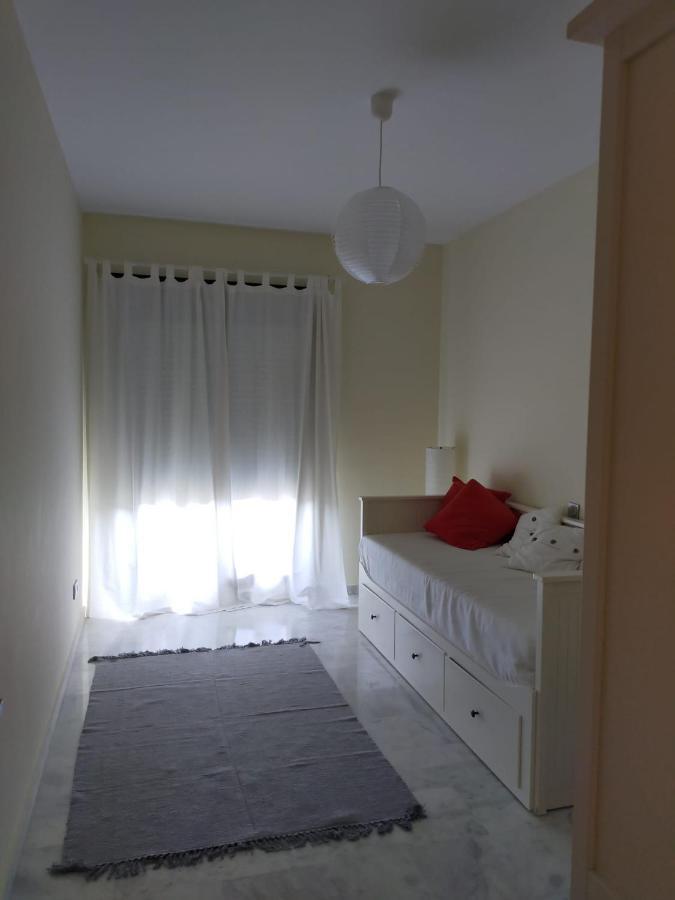 Magnifico Apartamento En El Pto De Sta Maria, Aire Acc, Piscina, Zona Ninos Y Padel Ель-Пуерто-де-Санта-Марія Екстер'єр фото